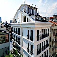 Sky Hill Hotel